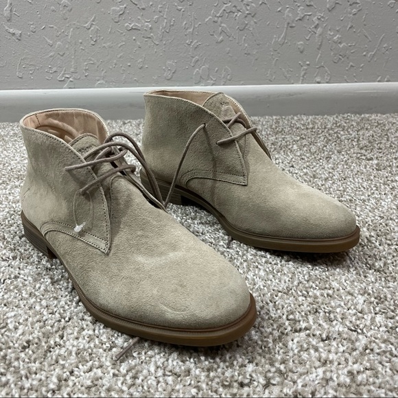 NEW Hush Puppies Cream Suede Oxford Bootie 8.5 - Picture 3 of 16